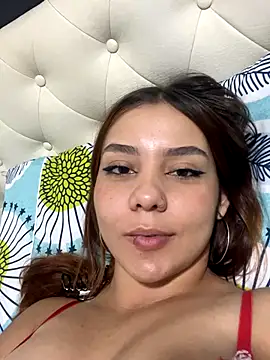 Snapshot of Isabella_Holsenn chatting on September 18, 2025, 5:21 am Isabella Holsenn online show from September 18, 2025, 5:21 am