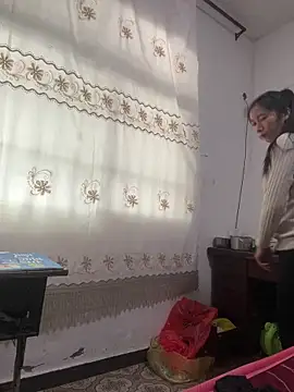 crhong666 online show from March 7, 2026, 1:12 am