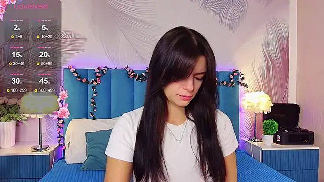 Snapshot of kimberlyy77 chatting on October 1, 2025, 6:29 am kimberlyy77 online show from October 1, 2025, 6:29 am