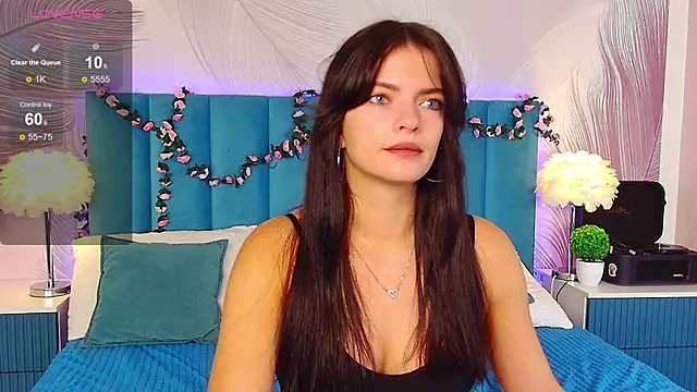 Snapshot of kimberlyy77 chatting on September 15, 2025, 6:14 am kimberlyy77 online show from September 15, 2025, 6:14 am