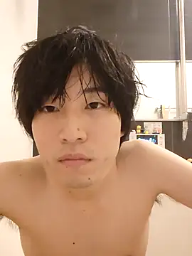 tanaka113 online show from May 12, 2026, 3:40 pm