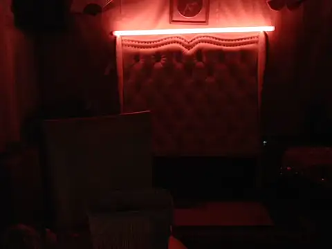 Snapshot of miss_laila_ chatting on September 23, 2025, 10:33 am miss laila  online show from September 23, 2025, 10:33 am