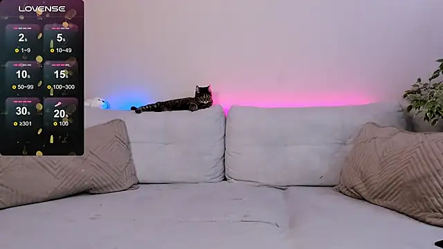 Snapshot of salmaesco chatting on September 15, 2025, 2:01 am salmaesco online show from September 15, 2025, 2:01 am