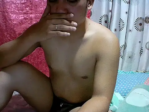 alhex gay26 online show from November 10, 2025, 1:10 am