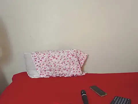 Blackberry96  online show from September 22, 2025, 5:46 am