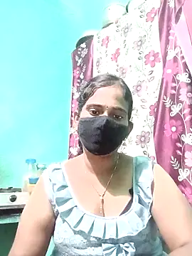 Snapshot of Naina_telugu_ chatting on November 4, 2025, 7:06 pm Naina telugu online show from November 4, 2025, 7:06 pm