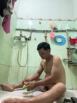 hotboy2x online show from February 15, 2026, 11:09 am