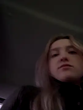 EmilyMood online show from September 13, 2025, 2:22 am
