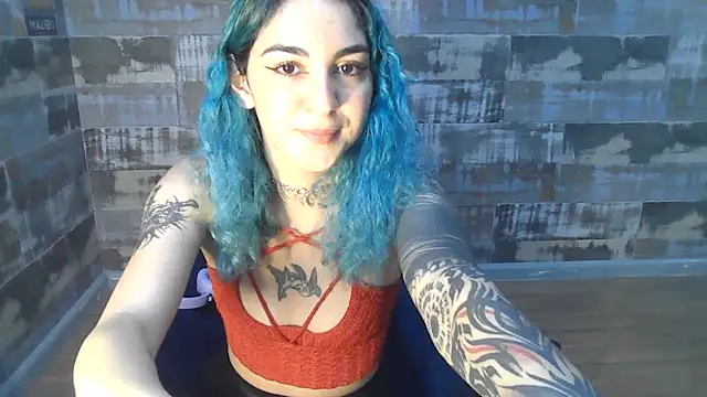 peetitefairy online show from July 12, 2026, 4:57 am