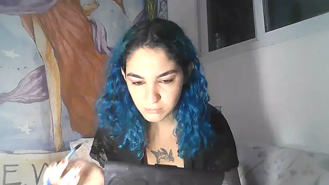 peetitefairy online show from June 21, 2026, 6:41 am