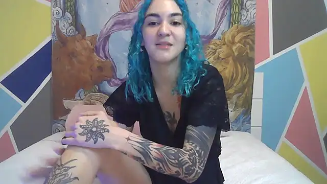 Snapshot of peetitefairy chatting on October 7, 2025, 4:35 am peetitefairy online show from October 7, 2025, 4:35 am