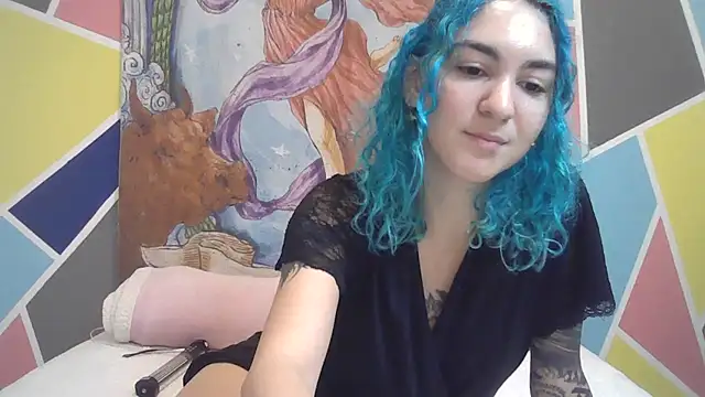 Snapshot of peetitefairy chatting on October 8, 2025, 4:47 am peetitefairy online show from October 8, 2025, 4:47 am