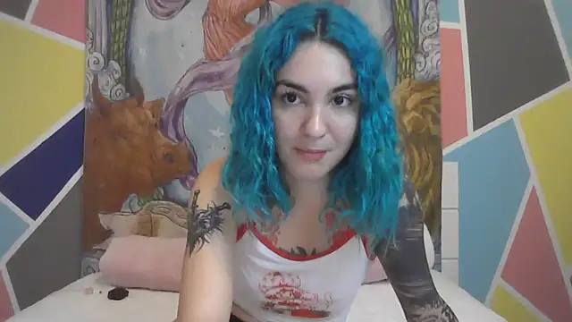 Snapshot of peetitefairy chatting on October 6, 2025, 4:13 am peetitefairy online show from October 6, 2025, 4:13 am