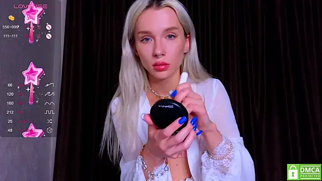 Snapshot of KittenFang chatting on September 16, 2025, 8:54 pm KittenFang online show from September 16, 2025, 8:54 pm