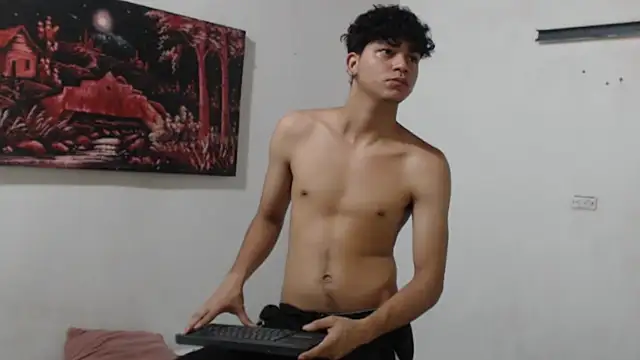 alice julls online show from October 8, 2025, 5:13 pm