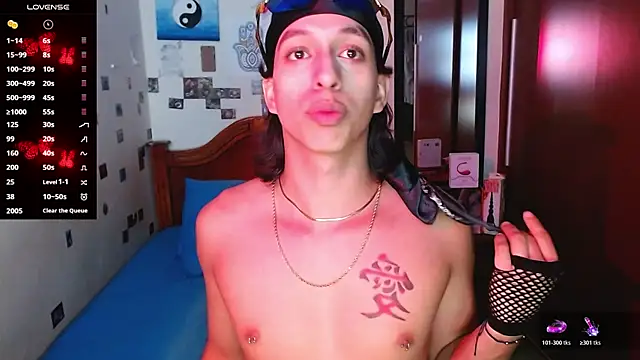 DannyPhantom555 online show from November 14, 2025, 9:40 pm