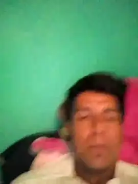 Snapshot of TragicAirplane168 chatting on October 26, 2025, 8:31 pm TragicAirplane168 online show from October 26, 2025, 8:31 pm