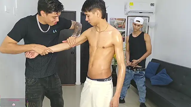 Playhardsex  online show from April 22, 2026, 11:11 pm