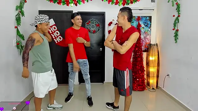 Playhardsex  online show from November 28, 2025, 11:05 pm