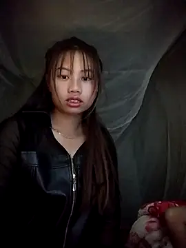 Snapshot of Dung-Thao19 chatting on October 4, 2025, 10:44 pm Dung-Thao19 online show from October 4, 2025, 10:44 pm