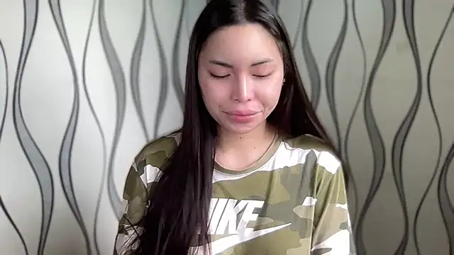 Snapshot of lovekatexx chatting on November 1, 2025, 3:24 am lovekatexx online show from November 1, 2025, 3:24 am