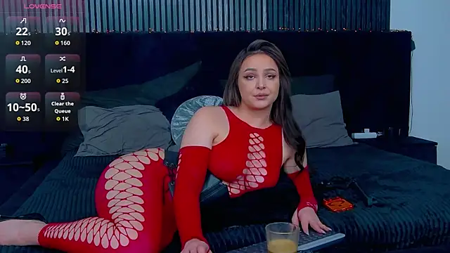 wickeddenise online show from February 17, 2026, 2:36 pm