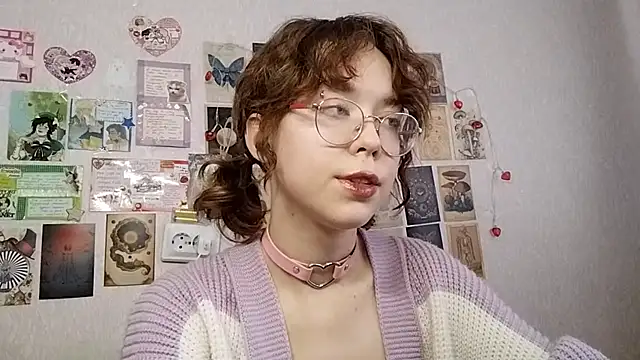 Snapshot of Ieadership chatting on October 3, 2025, 10:06 am Ieadership online show from October 3, 2025, 10:06 am