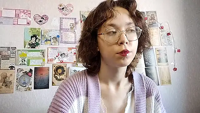 Snapshot of Ieadership chatting on September 17, 2025, 9:11 am Ieadership online show from September 17, 2025, 9:11 am