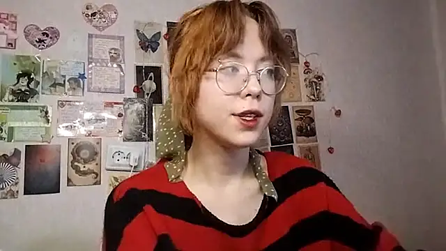 Snapshot of Ieadership chatting on October 11, 2025, 12:17 pm Ieadership online show from October 11, 2025, 12:17 pm