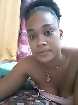 Snapshot of dahian_charlote02 chatting on October 18, 2025, 6:59 am dahian charlote02 online show from October 18, 2025, 6:59 am