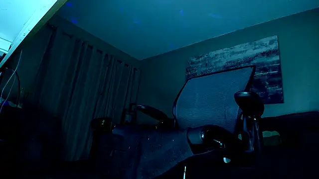 LeeCox online show from February 9, 2025, 1:25 pm