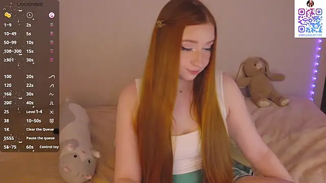 BellaQueenss online show from October 18, 2025, 10:06 am