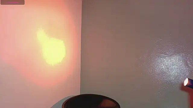 Nickifox   online show from September 11, 2025, 2:33 am