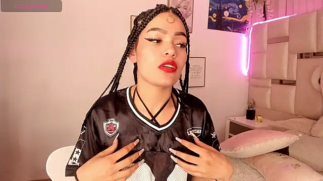 Snapshot of Cleo-smith chatting on September 19, 2025, 8:29 am Cleo-smith online show from September 19, 2025, 8:29 am