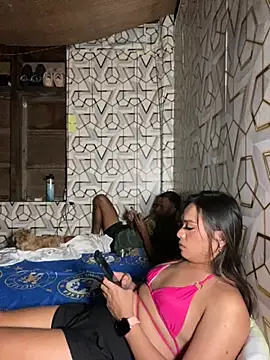 Snapshot of Sweetcherry_ass chatting on October 18, 2025, 12:18 pm Sweetcherry ass online show from October 18, 2025, 12:18 pm