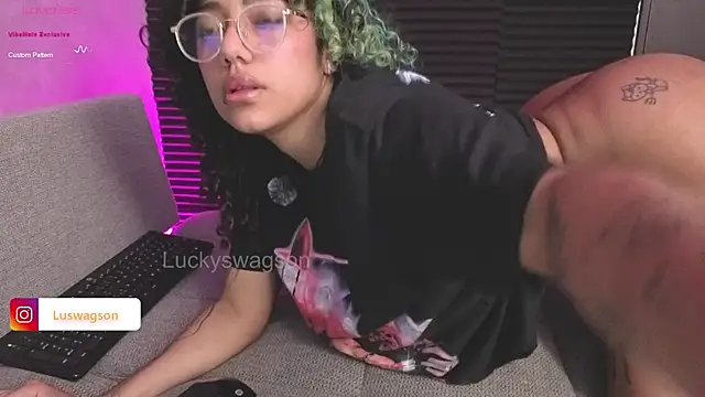 LuckySwagson online show from June 19, 2026, 7:14 am
