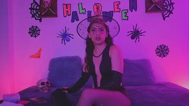 Snapshot of Lolarosesxs chatting on October 23, 2025, 4:22 am Lolarosesxs online show from October 23, 2025, 4:22 am