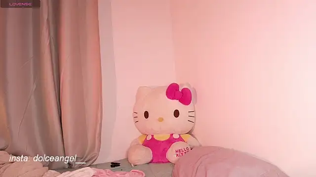 Snapshot of dulceangel__ chatting on September 24, 2025, 5:58 am dulceangel   online show from September 24, 2025, 5:58 am