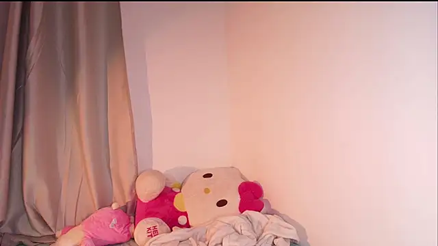 Snapshot of dulceangel__ chatting on October 30, 2025, 4:33 am dulceangel   online show from October 30, 2025, 4:33 am