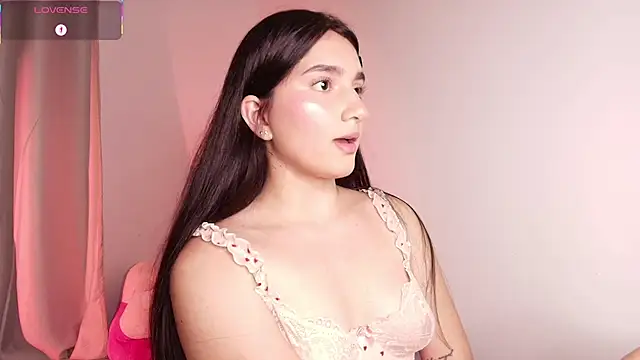 Snapshot of dulceangel__ chatting on October 9, 2025, 1:28 am dulceangel   online show from October 9, 2025, 1:28 am