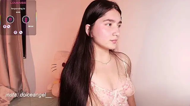 Snapshot of dulceangel__ chatting on September 23, 2025, 4:19 am dulceangel   online show from September 23, 2025, 4:19 am