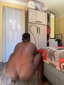 Snapshot of Dynamite_cums_in_size_2 chatting on February 6, 2026, 7:04 am Dynamite cums in size 2 online show from February 6, 2026, 7:04 am