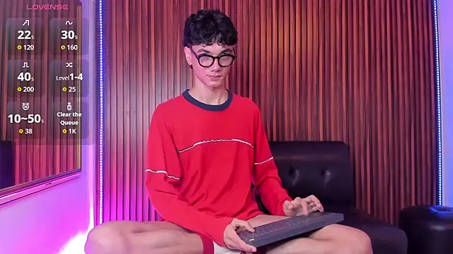 Phillicious   online show from January 12, 2026, 11:42 pm