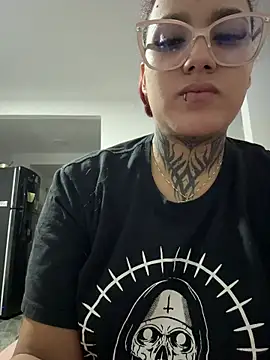 MargothWolfe online show from January 15, 2026, 5:00 am