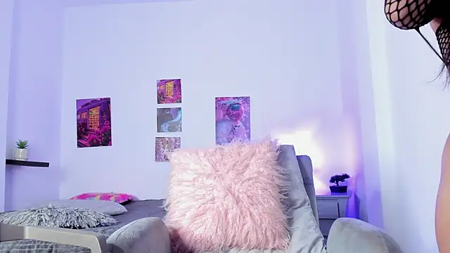 Snapshot of gisele_gigi chatting on October 22, 2025, 3:39 am gisele gigi online show from October 22, 2025, 3:39 am