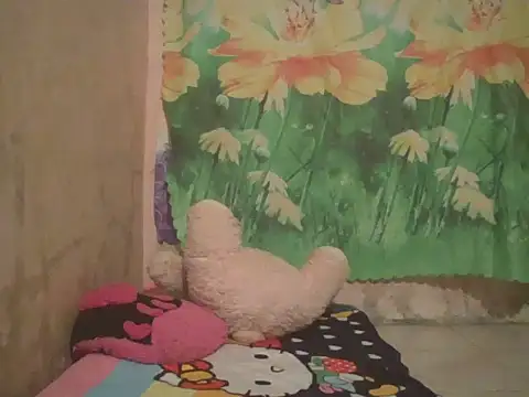 Snapshot of sexymorenal18 chatting on September 24, 2025, 9:16 am sexymorenal18 online show from September 24, 2025, 9:16 am