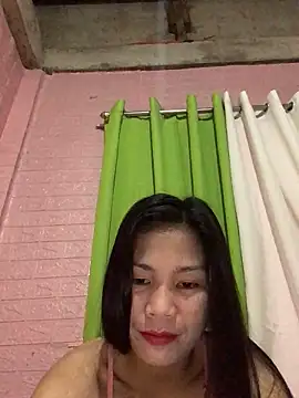 Cleo17 online show from April 7, 2026, 4:09 pm