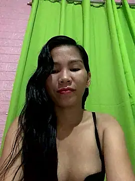 Cleo17 online show from January 13, 2026, 2:32 pm