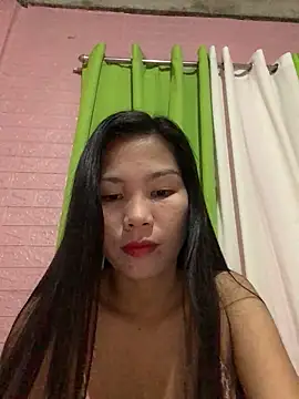 Cleo17 online show from April 3, 2026, 1:50 pm