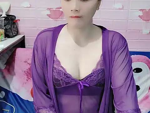 Snapshot of Miu_9117 chatting on September 18, 2025, 6:33 pm Miu 9117 online show from September 18, 2025, 6:33 pm